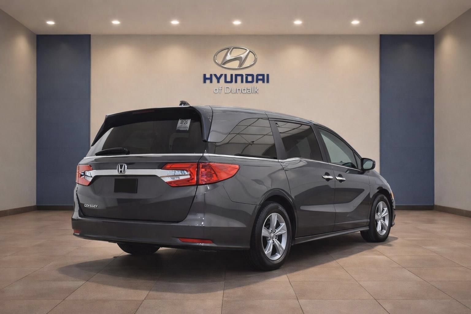 Used 2019 Honda Odyssey EX image 2