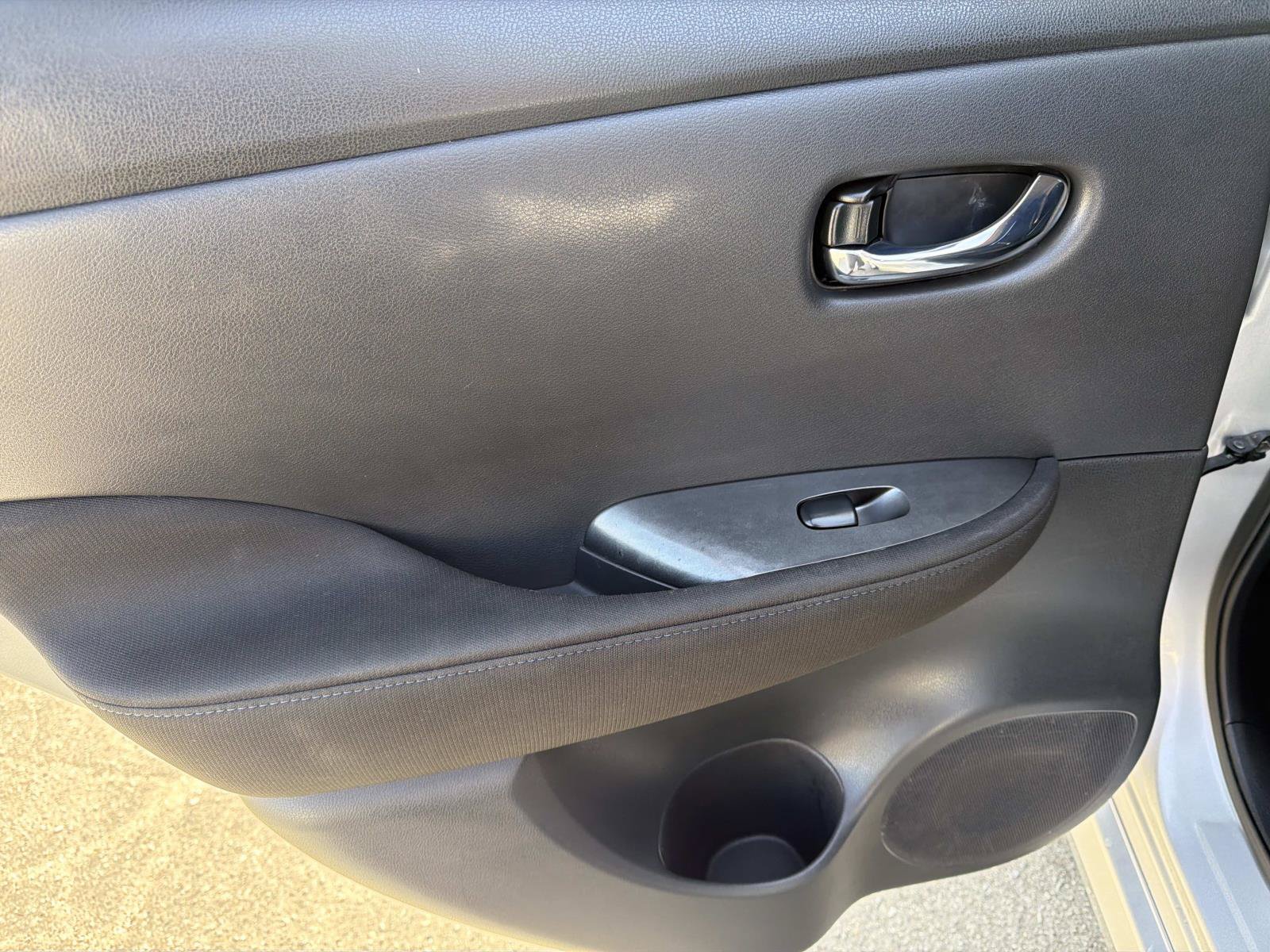Used 2023 Nissan Leaf S FWD image 9