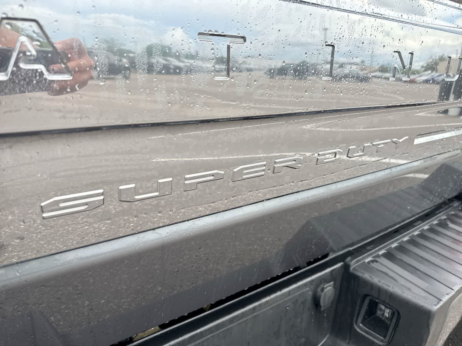 Used 2024 Ford F450 Platinum AWD/4WD image 19
