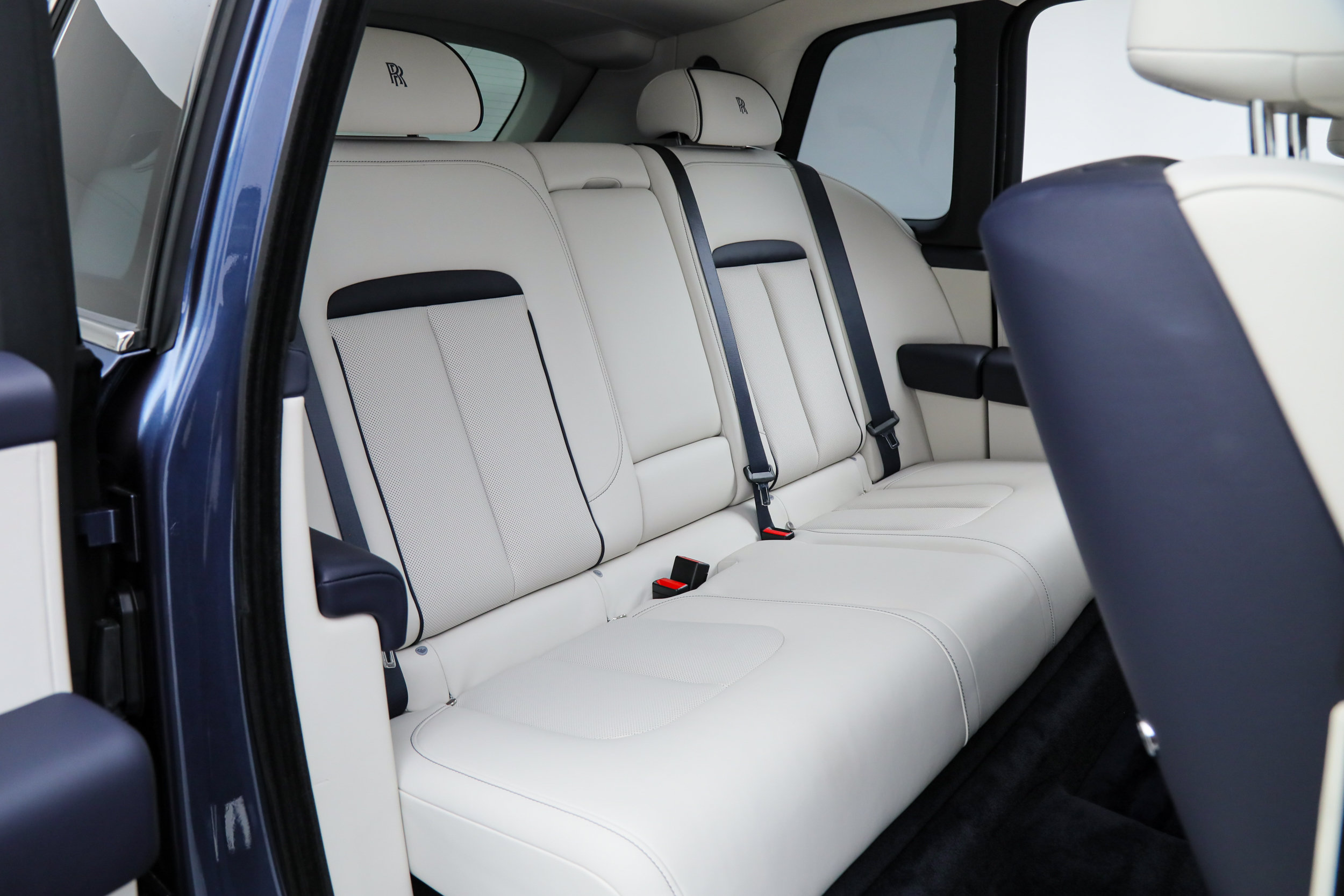 Used 2026 Rolls-Royce Cullinan AWD/4WD image 22