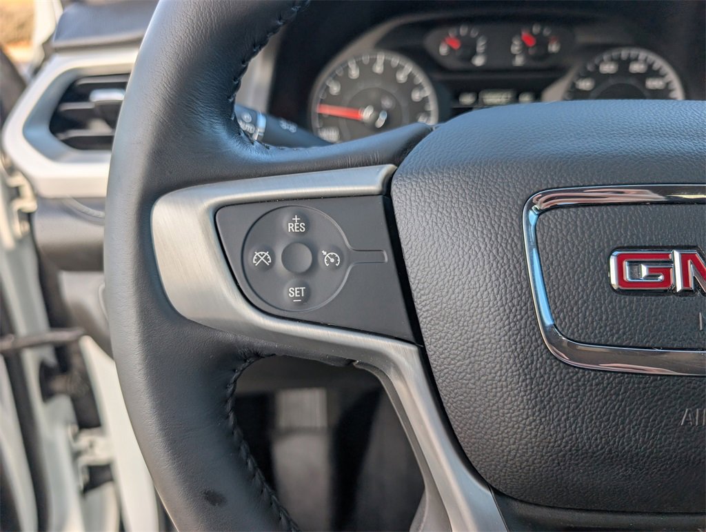 Used 2019 GMC Acadia SLE image 26