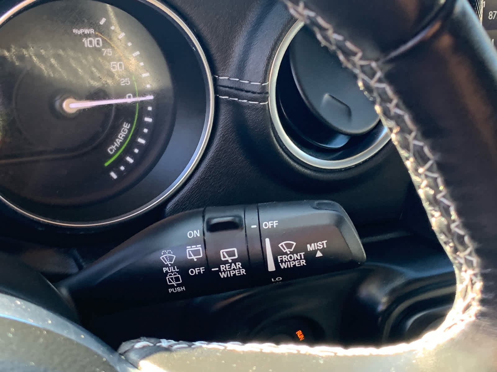 Used 2023 Jeep Wrangler Sahara w/ Cold Weather Group image 19