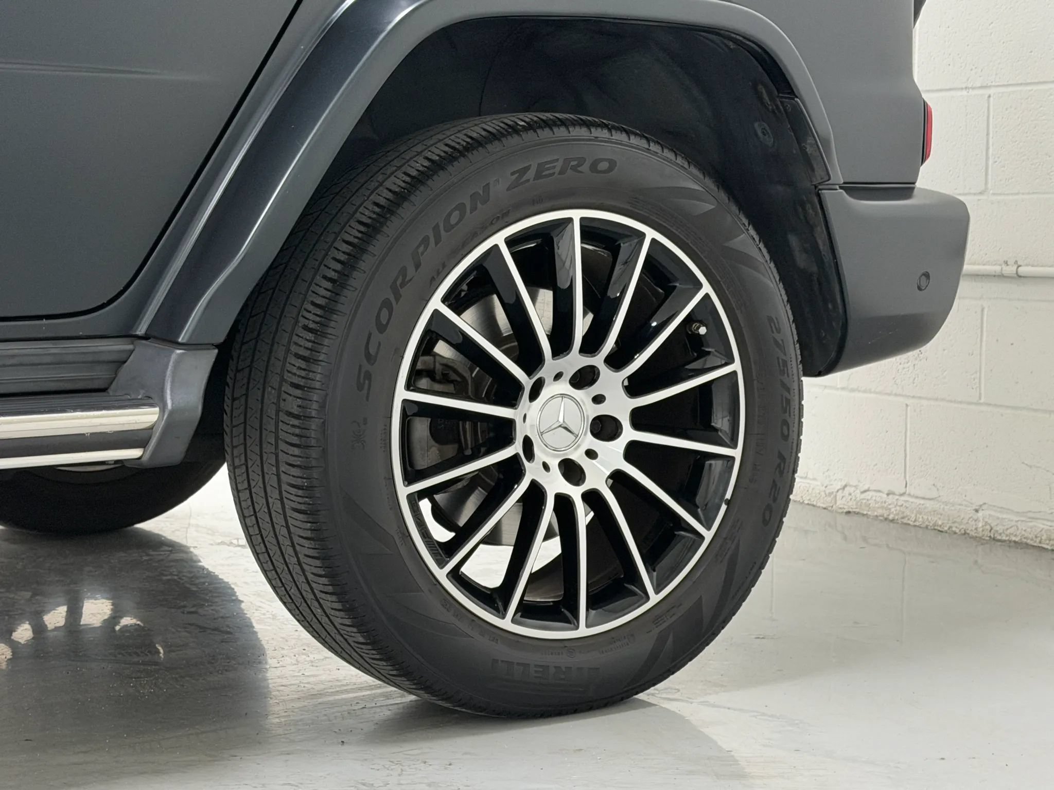 Used 2021 Mercedes-Benz G 550 image 91