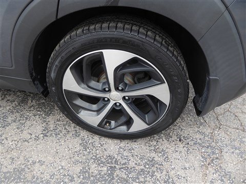 Used 2016 Hyundai Tucson Limited image 9