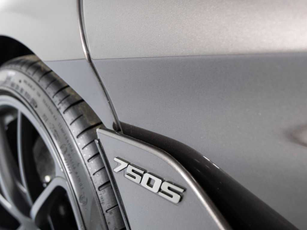 Used 2024 McLaren 750S image 45