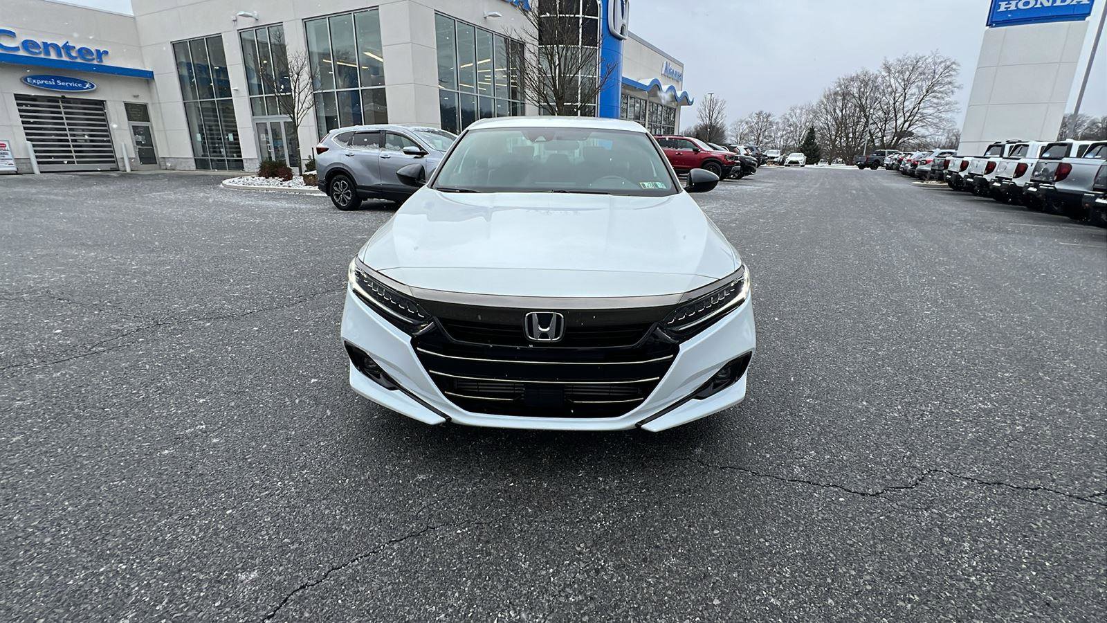 Used 2022 Honda Accord Sport image 9