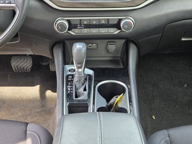 Used 2024 Nissan Altima 2.5 SV image 24