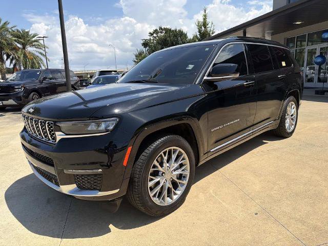Used 2025 Jeep Grand Cherokee L Summit AWD/4WD image 4