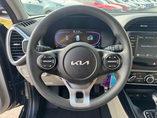 Certified 2025 Kia Soul LX w/ LX Technology Package image 26
