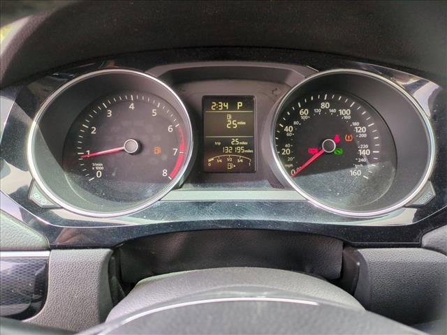 Used 2015 Volkswagen Jetta SEL image 11