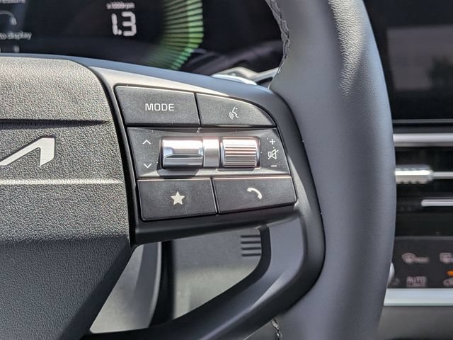 New 2026 Kia Sportage LX FWD image 14