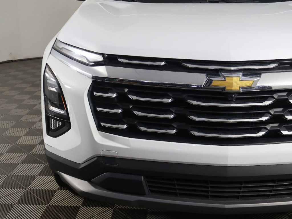 Used 2026 Chevrolet Equinox LT FWD image 14