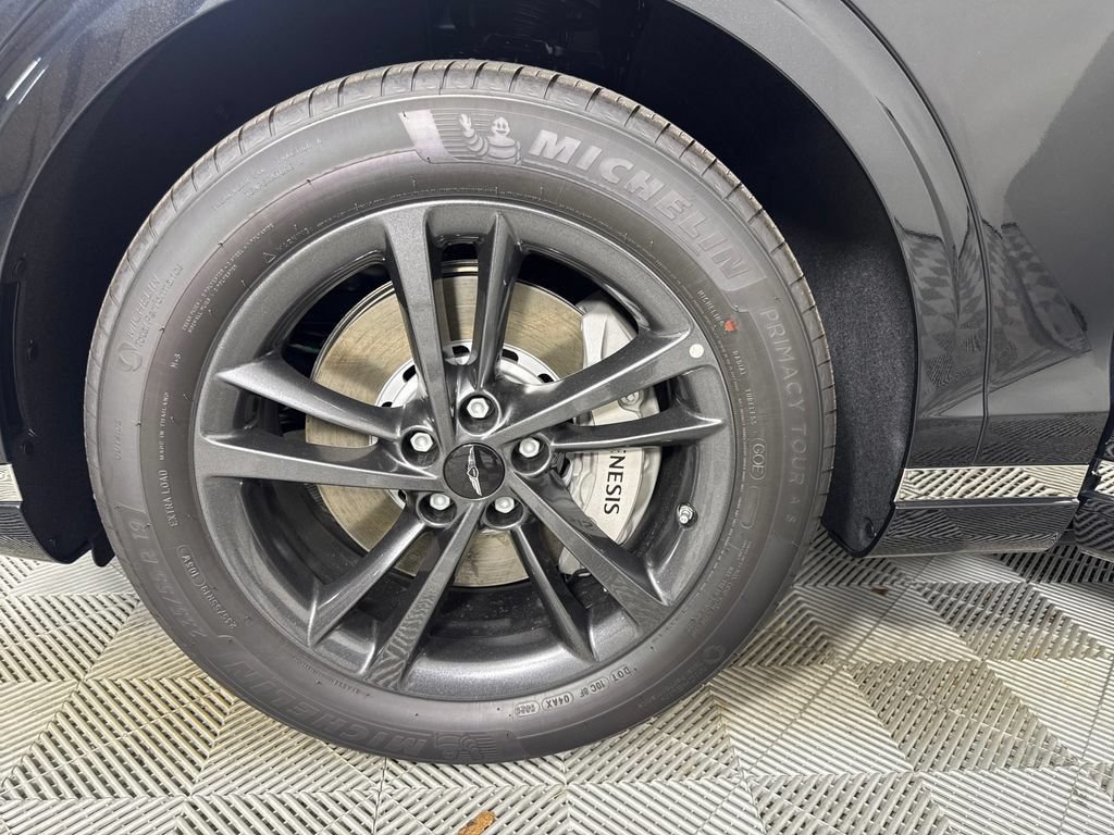 New 2027 Genesis GV70 2.5T Advanced AWD/4WD image 11
