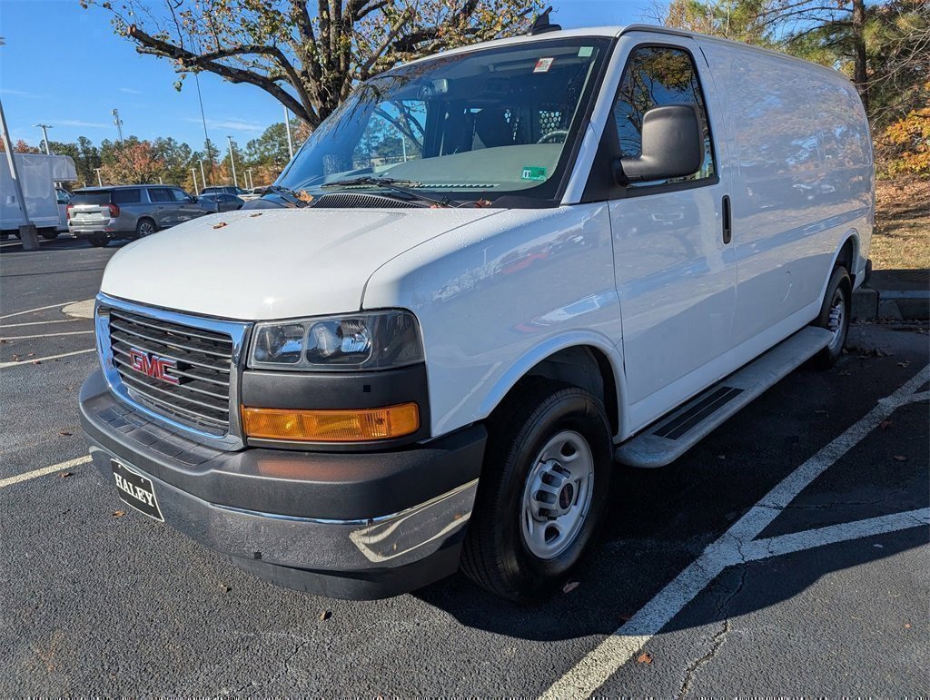 Used 2024 GMC Savana 2500 Work Van w/ Driver Convenience Package image 4