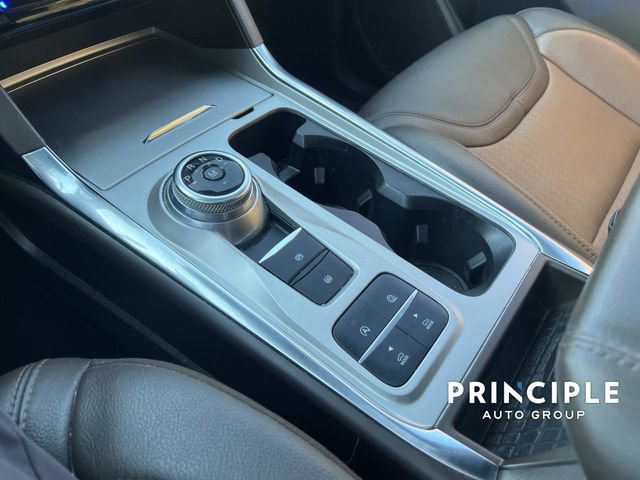 Used 2021 Ford Explorer King Ranch w/ Premium Technology Package RWD image 28