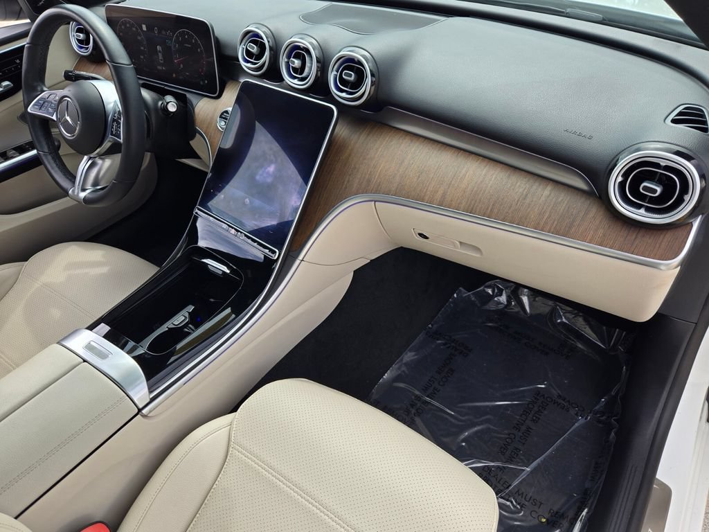 Used 2023 Mercedes-Benz C 300 Sedan image 18