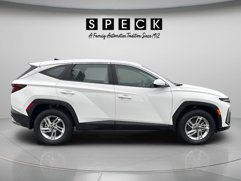 Certified 2025 Hyundai Tucson SE AWD/4WD image 6