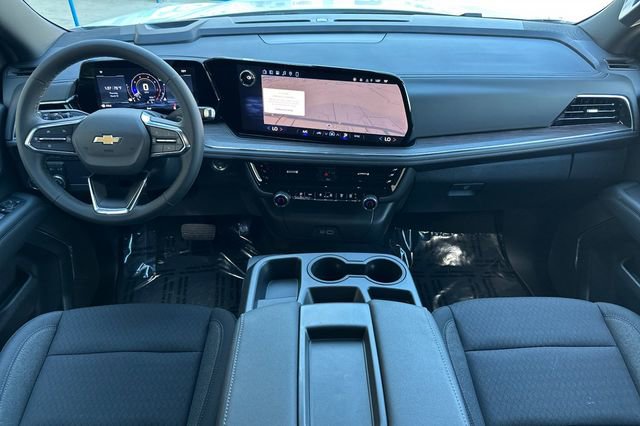 New 2026 Chevrolet Suburban LS image 18