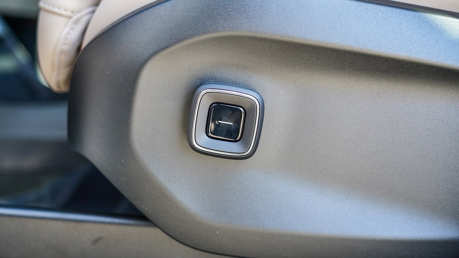 New 2025 Volvo EX90 Ultra image 24