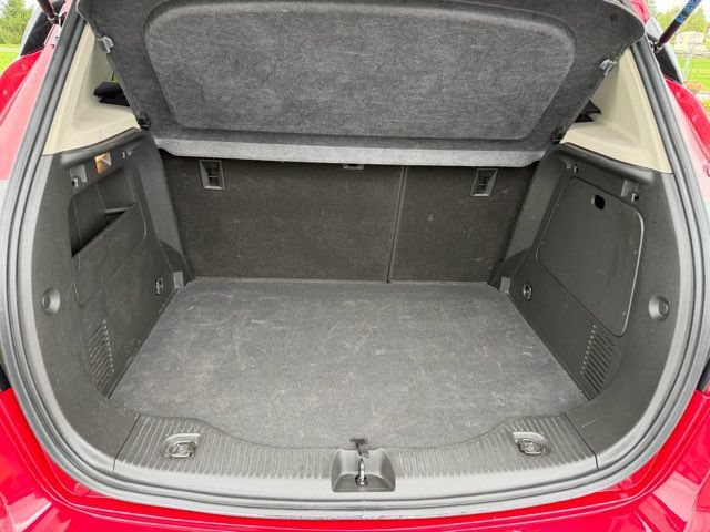 Used 2017 Buick Encore Essence FWD image 25