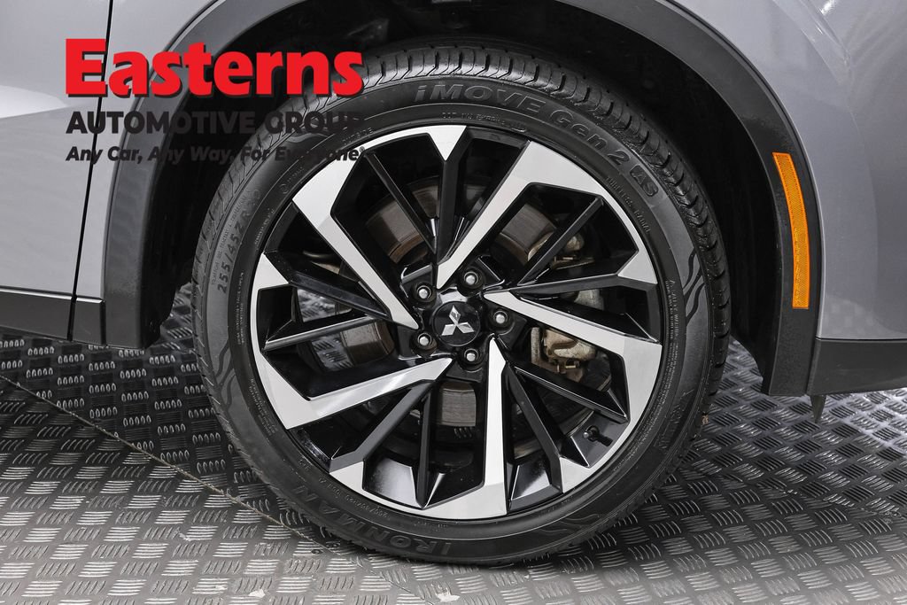 Used 2024 Mitsubishi Outlander SE AWD/4WD image 31