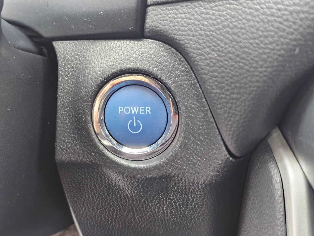 Used 2021 Toyota RAV4 XLE w/ Convenience Package AWD/4WD image 29
