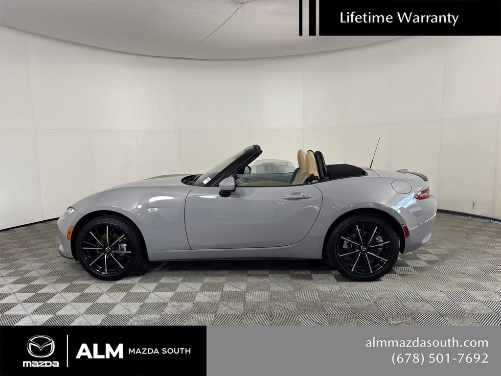 New 2026 MAZDA MX-5 Miata Grand Touring RWD image 9