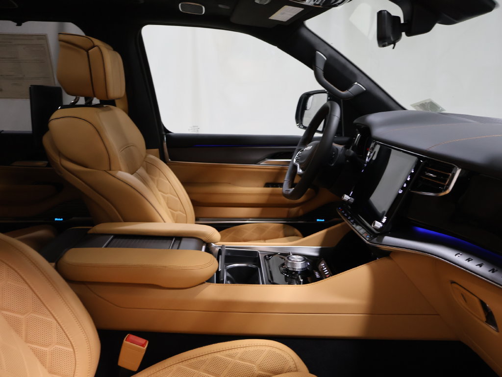 New 2026 Jeep Grand Wagoneer Summit AWD/4WD image 22
