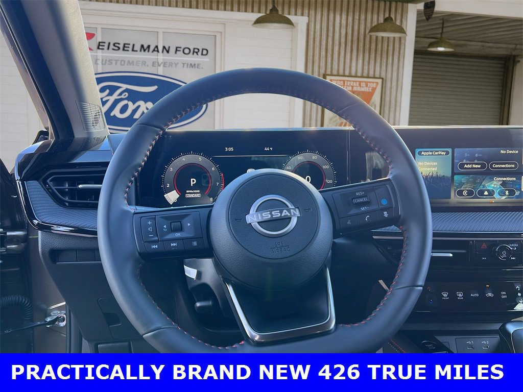 Used 2025 Nissan Kicks SR image 15