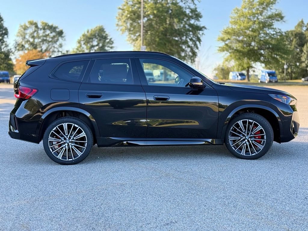 New 2027 BMW X1 xDrive28i AWD/4WD image 7