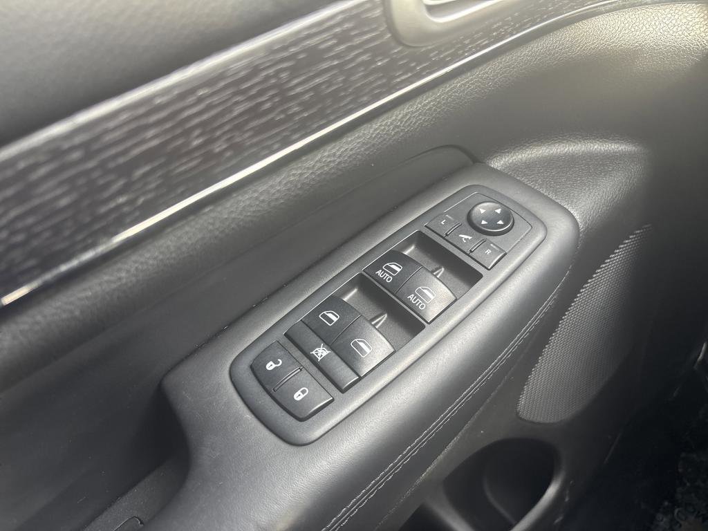 Used 2018 Jeep Grand Cherokee High Altitude image 27