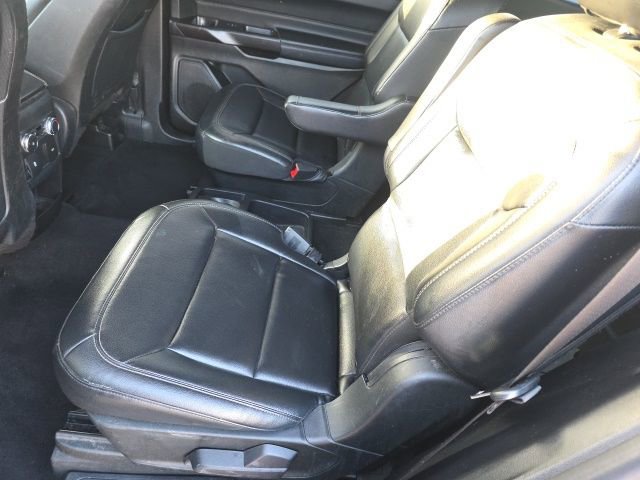 Used 2020 Ford Explorer XLT w/ Equipment Group 202A RWD image 16