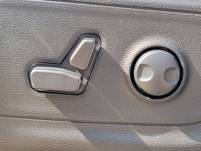 Certified 2024 RAM 1500 Big Horn AWD/4WD image 4
