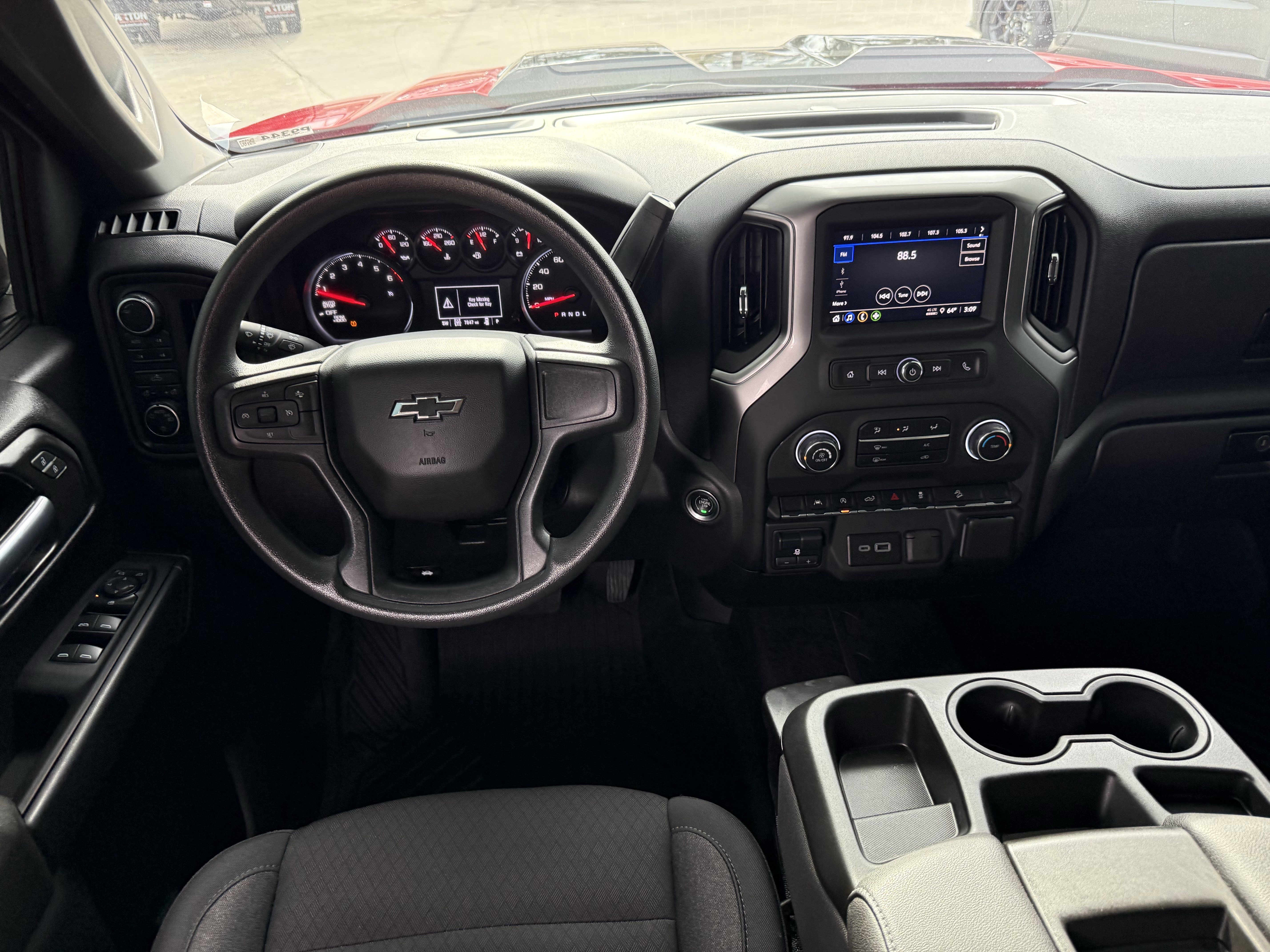 Used 2024 Chevrolet Silverado 1500 Custom Trail Boss w/ Turbomax Blackout Package image 14