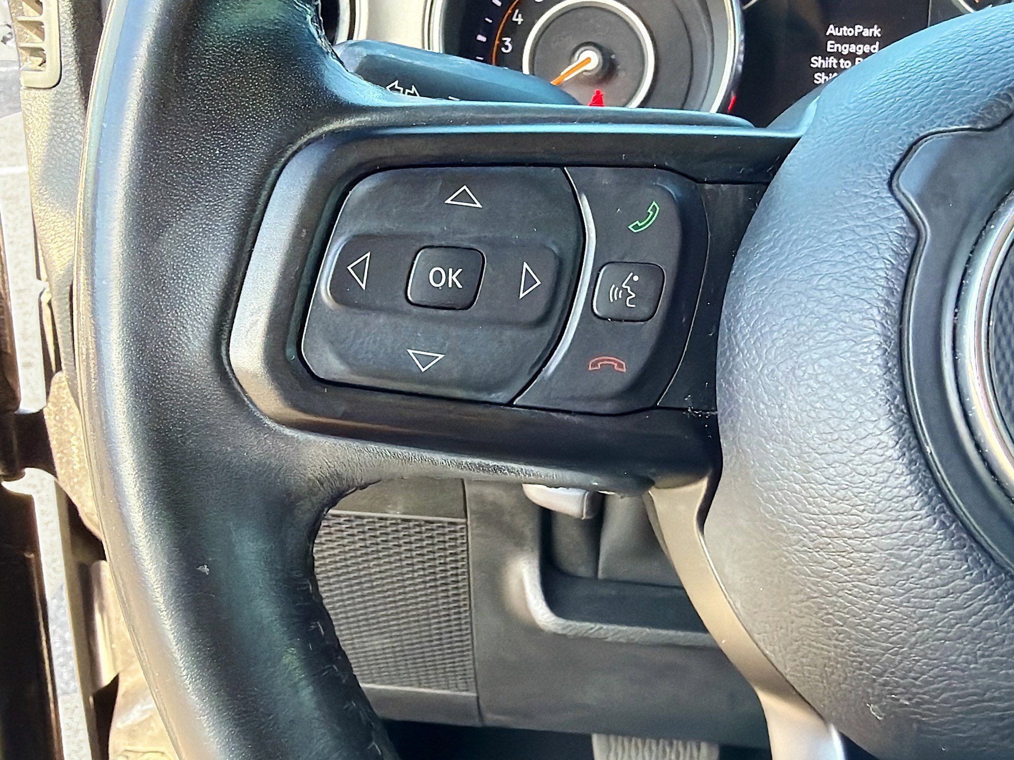 Used 2019 Jeep Wrangler Sport image 32