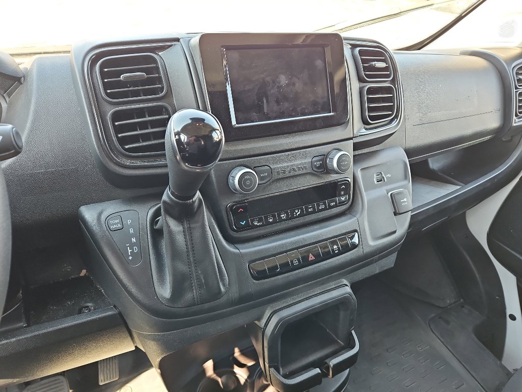Used 2025 RAM ProMaster 2500 w/ U-Haul Equipment Group image 13