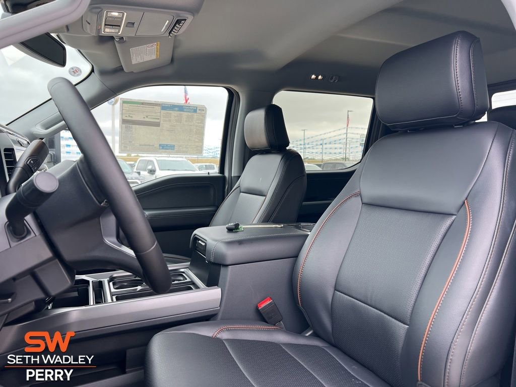 New 2026 Ford F350 Lariat w/ Black Appearance Package image 21