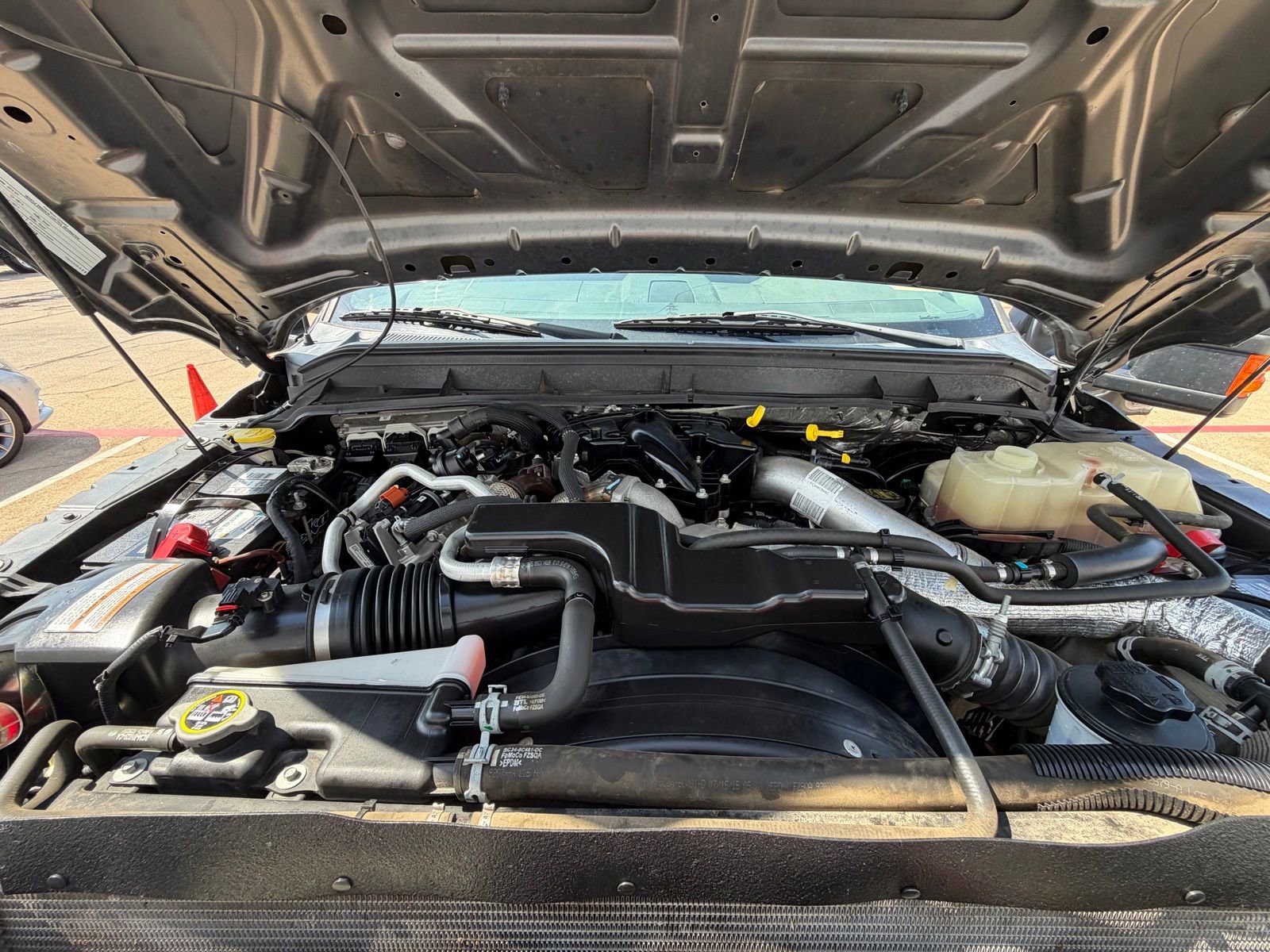 Used 2016 Ford F350 Lariat AWD/4WD image 11