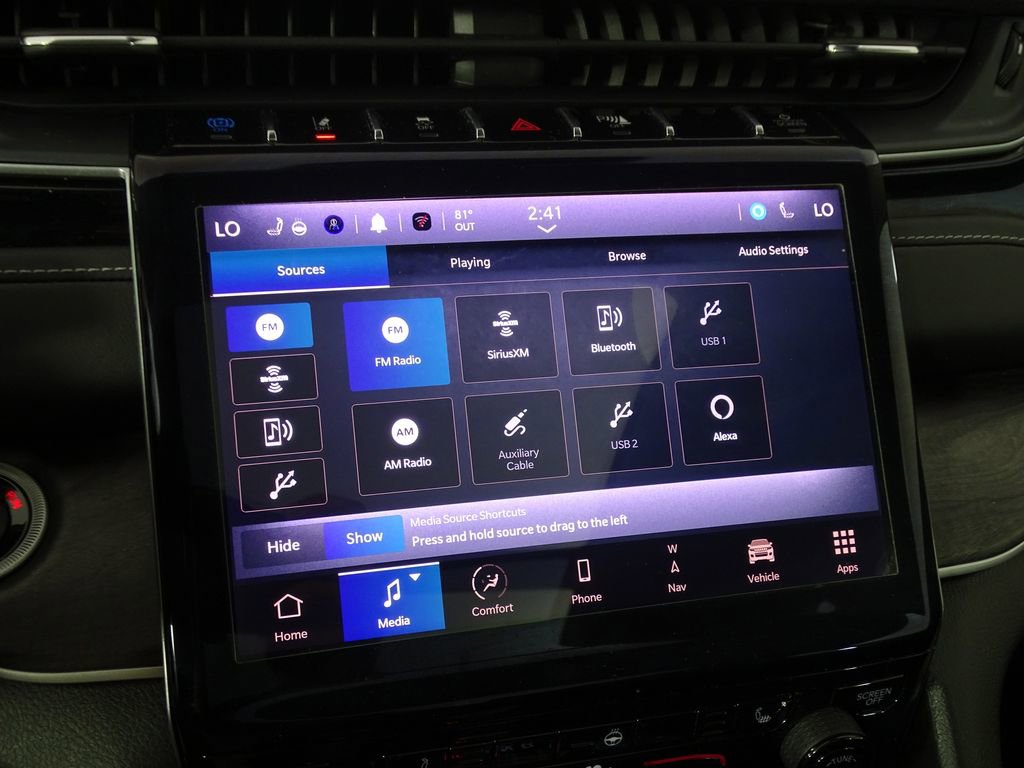 Used 2023 Jeep Grand Cherokee 4WD 4xe image 36