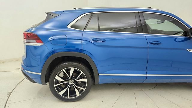 Used 2025 Volkswagen Atlas Cross Sport SEL Premium R-Line AWD/4WD image 12