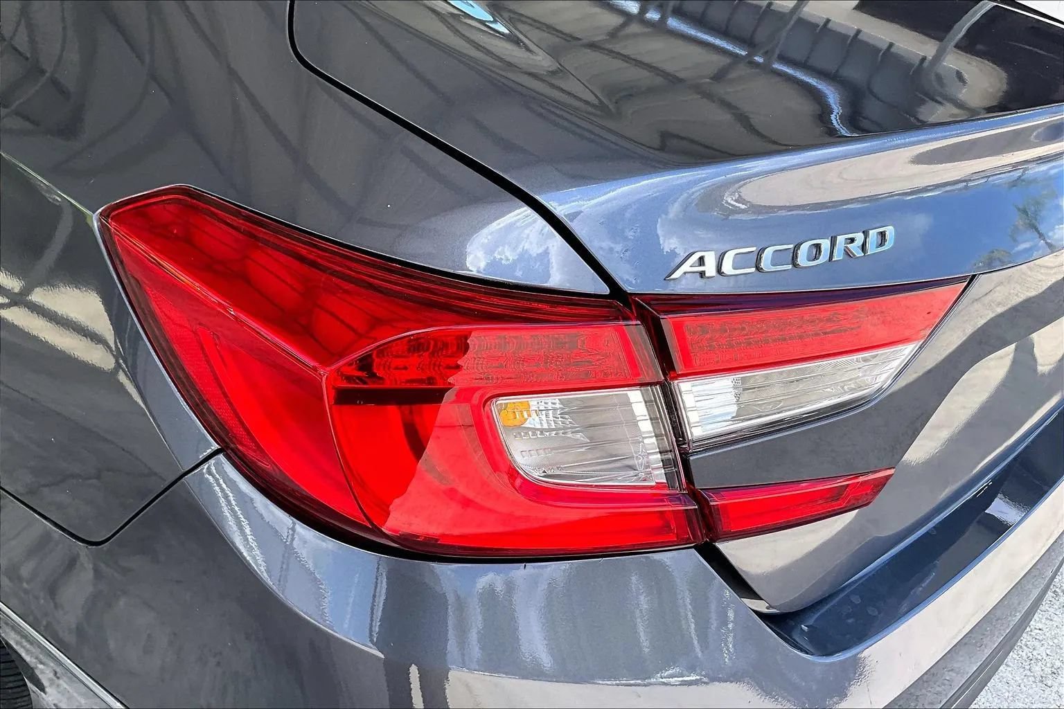 Used 2019 Honda Accord EX-L image 20