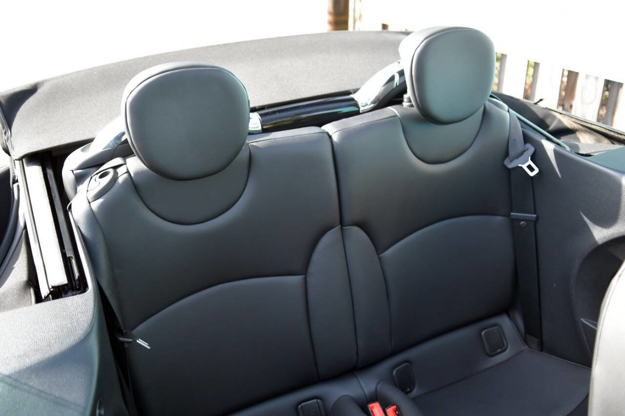 Used 2012 MINI Cooper S image 34