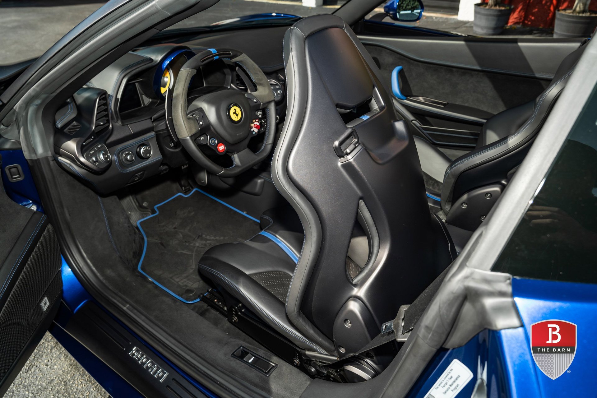 Used 2014 Ferrari 458 Speciale Coupe RWD image 40