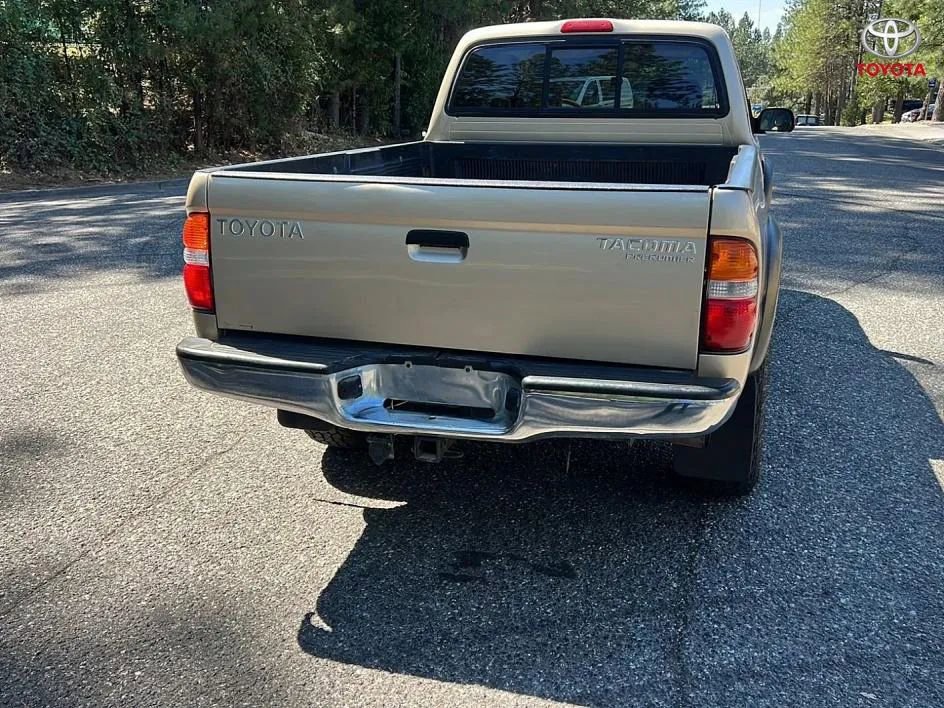 Used 2004 Toyota Tacoma PreRunner image 20