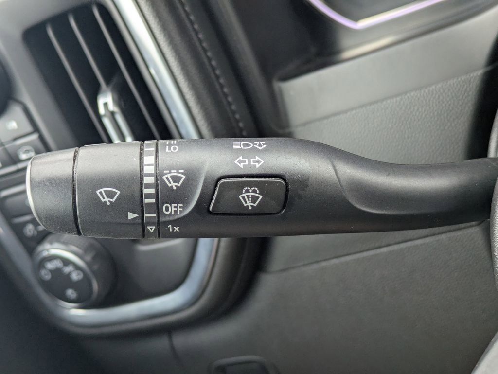 Used 2019 Chevrolet Silverado 1500 LT w/ Texas Edition image 28