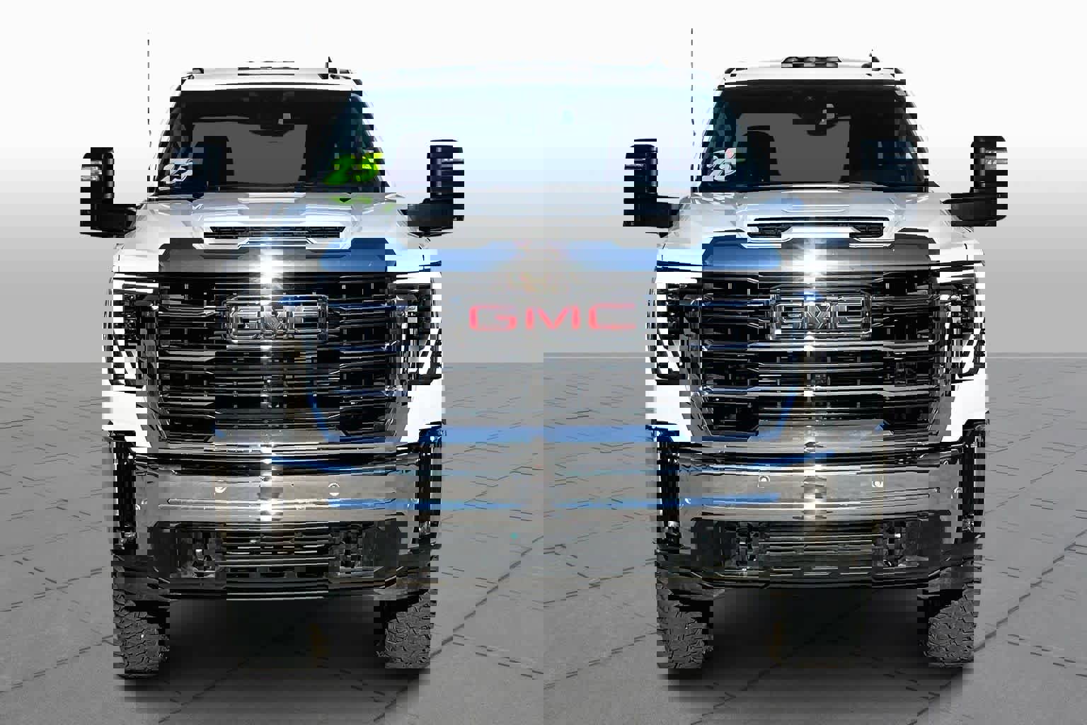 Used 2025 GMC Sierra 2500 SLE image 5