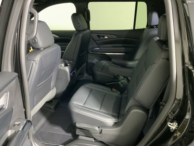 New 2026 Chevrolet Traverse LT w/ Midnight/Sport Edition image 13