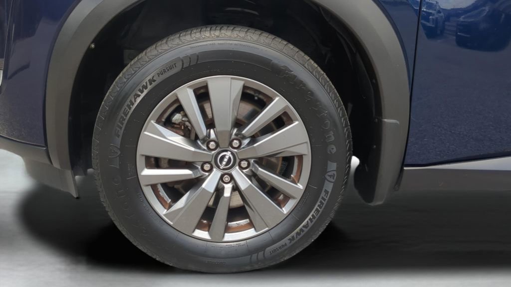 Certified 2022 Nissan Pathfinder SV FWD image 24