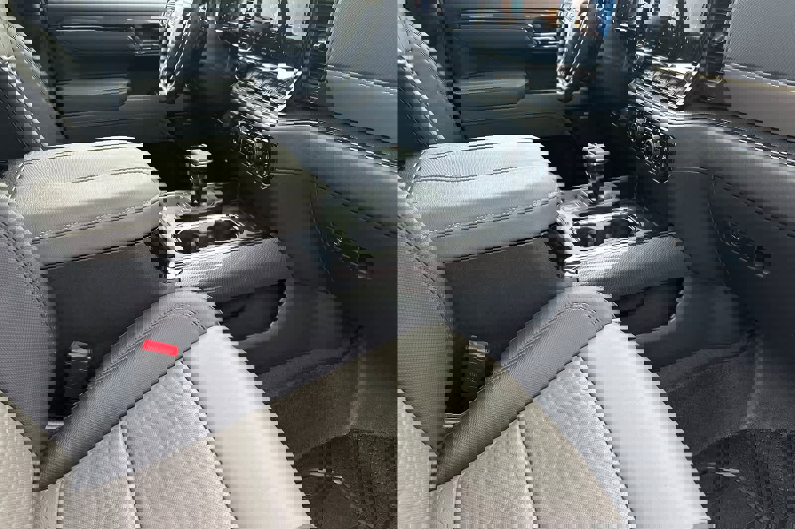 Used 2023 Chevrolet Silverado 1500 ZR2 w/ Technology Package image 15