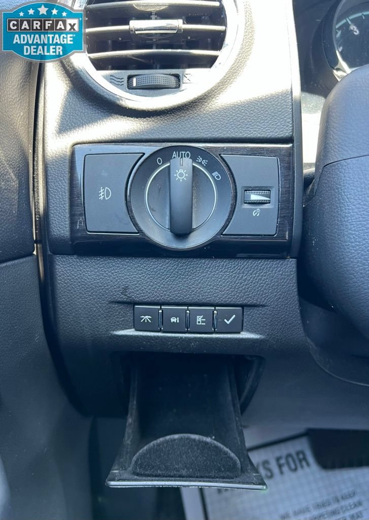 Certified 2013 Chevrolet Captiva Sport LT FWD image 10
